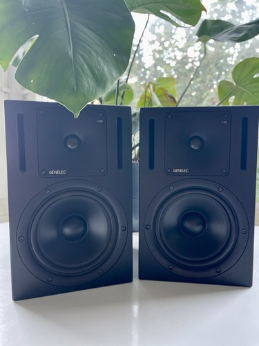 Genelec 1030a studio monitors - genelec,
